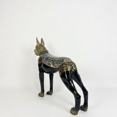 Dobermann Skulptur "Money Talks" – Lebensgroße in Schwarz & Gold 3