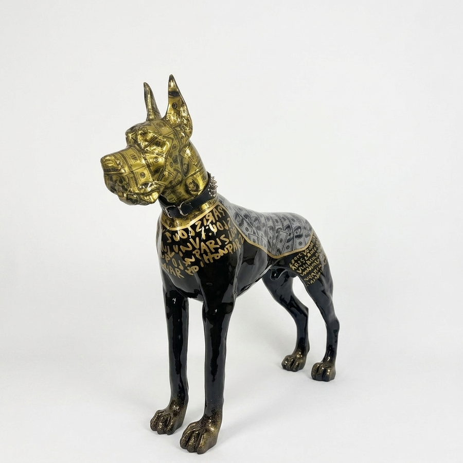 Dobermann Skulptur "Money Talks" – Lebensgroße in Schwarz & Gold