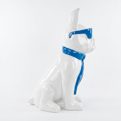Bulldogge Skulptur sitzend mit Sonnenbrille 190 cm – Weiß & Blau 3