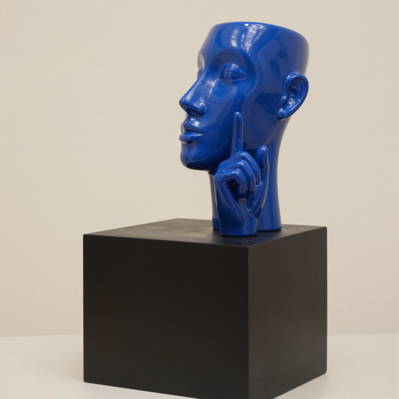 Silence Skulptur Royal Blue